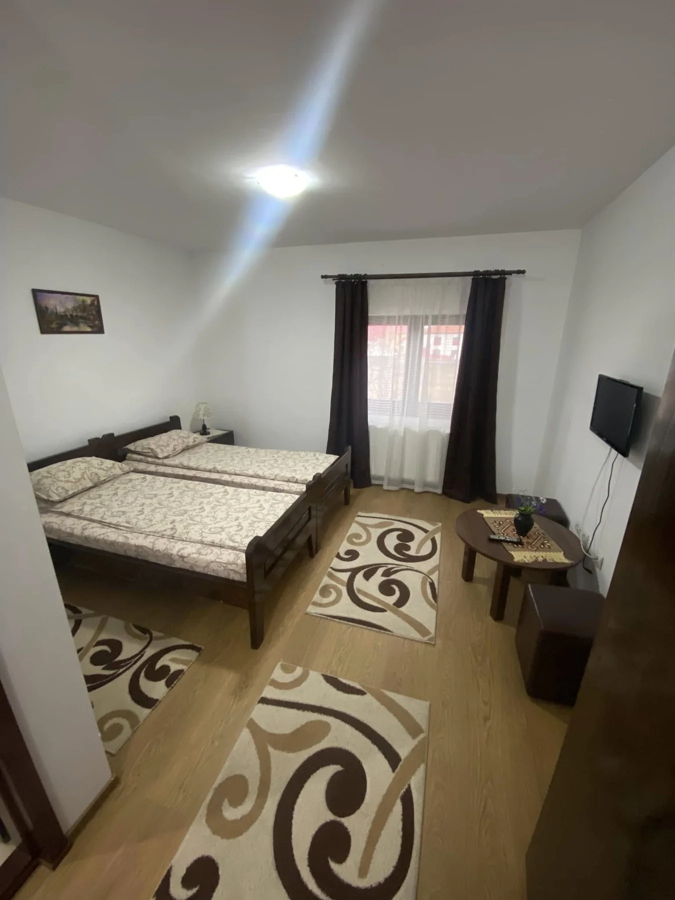 Cameră cu pat dublu la Pensiunea Ony